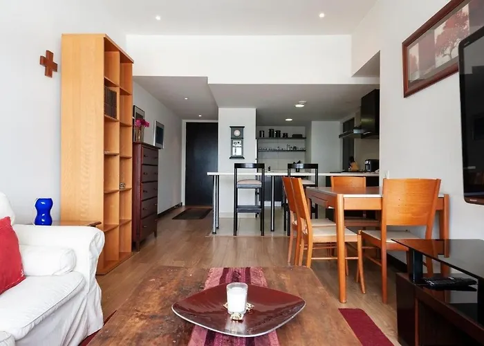 Beautiful W/amenities In Front Of Carso Casa de férias