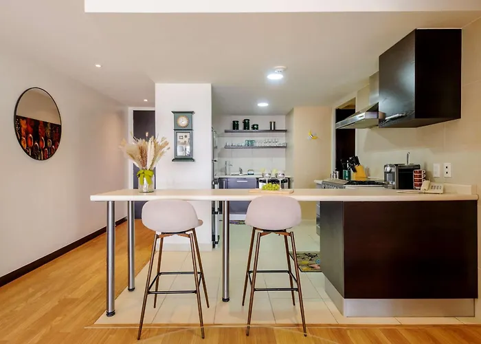 Beautiful W/amenities In Front Of Carso