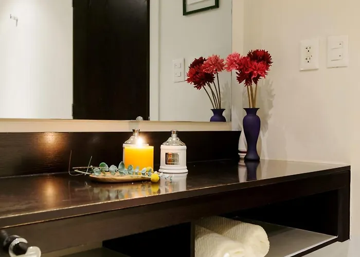 Beautiful W/amenities In Front Of Carso
