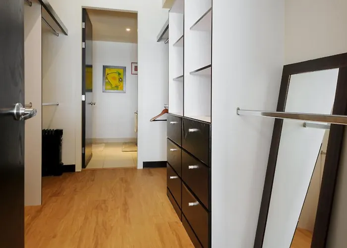 Beautiful W/amenities In Front Of Carso