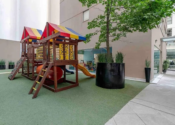 Beautiful W/amenities In Front Of Carso
